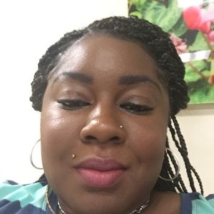 Meet your Posher, Ina